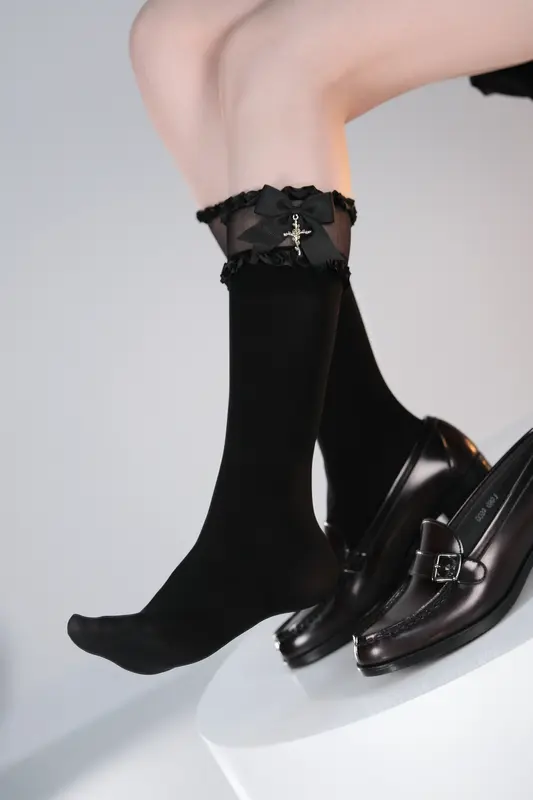 不一样的小腿袜 - 芝士好椰